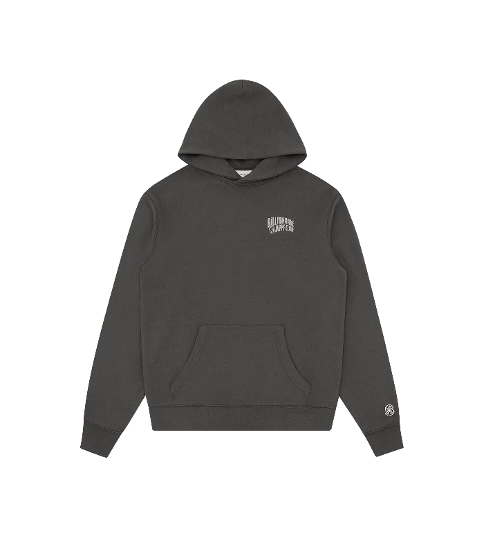 Retro - inspired men hoodie with a varsity logo SMALL ARCH LOGO POPOVER HOOD - SPACE GREY Retro - inspired men hoodie with a varsity logo SMALL ARCH LOGO POPOVER HOOD - SPACE GREY