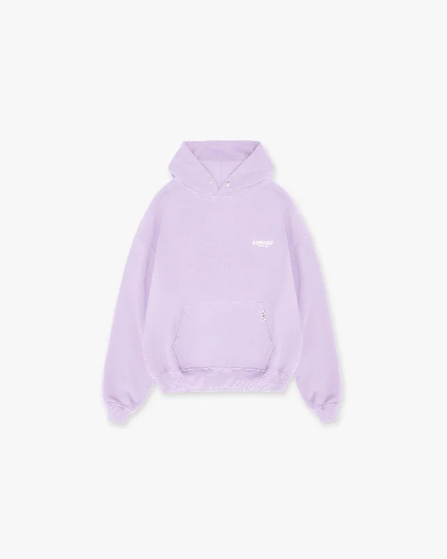 Plus - size men hoodie with a roomy fit for comfort Represent Owners Club Hoodie - Pastel Lilac