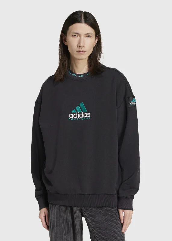 Men hoodie with a kangaroo pocket and ribbed cuffs Equipment Washed Crewneck