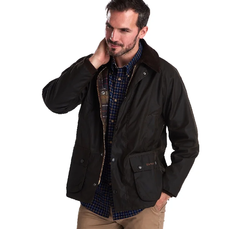 Men jackets with a built - in hood that can be stowed away when not in useBarbour Men's Classic Bedale Wax Jacket