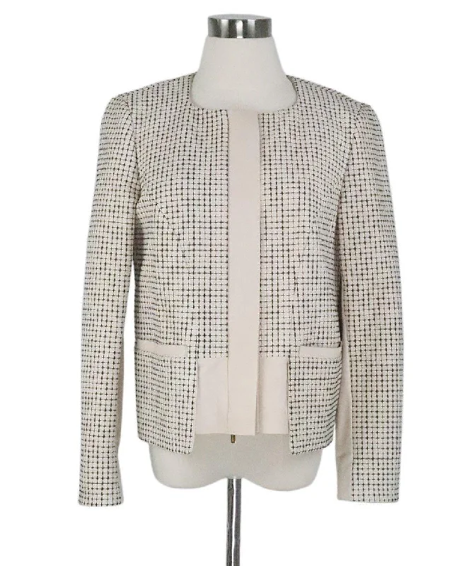 Men's Tweed Blazer in Brown with Leather Elbow Patches for a Classic and Academic StyleFendi Beige & Black Leather Jacket  sz 8