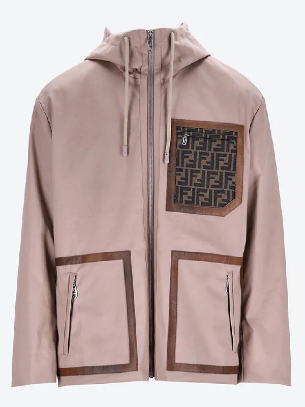 Men jackets with a built - in hood that can be stowed away when not in useMackintosh jacket Men jackets with a built - in hood that can be stowed away when not in useMackintosh jacket