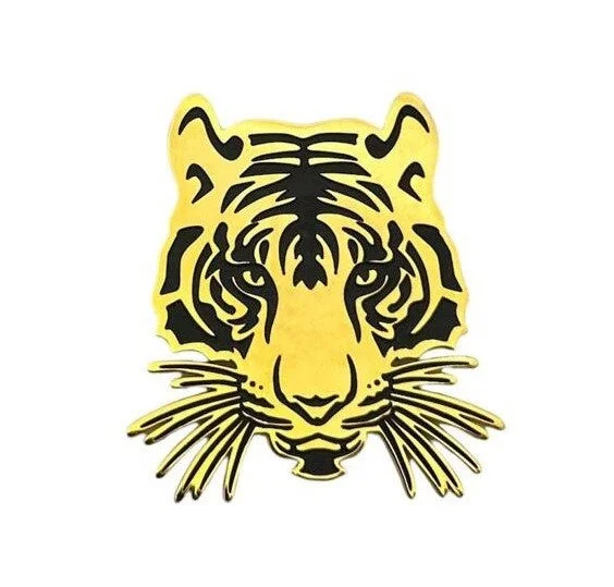 Plus Size Men's Herringbone Patterned Blazer in Grey for a Timeless and Sophisticated AppearanceGolden Color Tiger Face Shaped Golden Metal Brooch