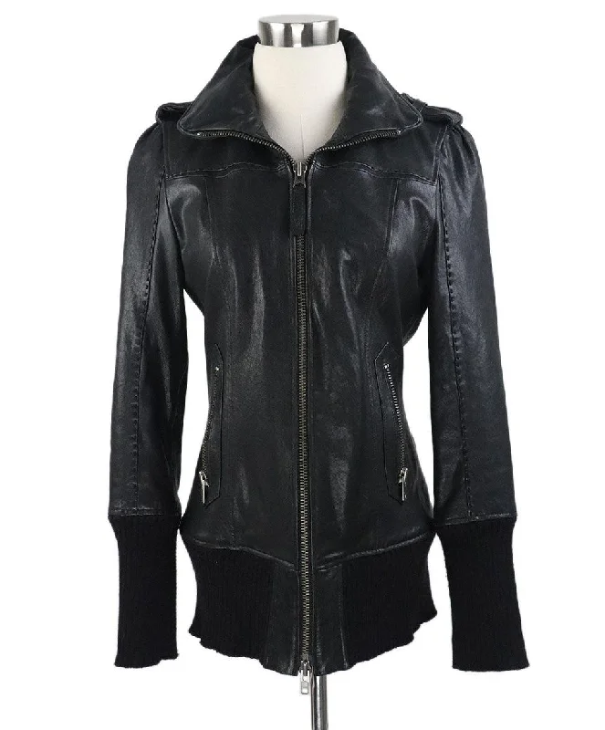Men's Stretch - Fabric Blazer in Black for a Comfortable and Flexible Everyday WearMackage Black Leather Jacket sz 2