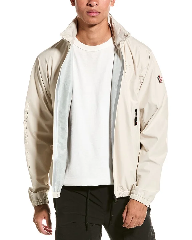Men jackets with a zip - off sleeves to convert to a vestMoncler x Pharrell Williams Chestnut Jacket Men jackets with a zip - off sleeves to convert to a vestMoncler x Pharrell Williams Chestnut Jacket