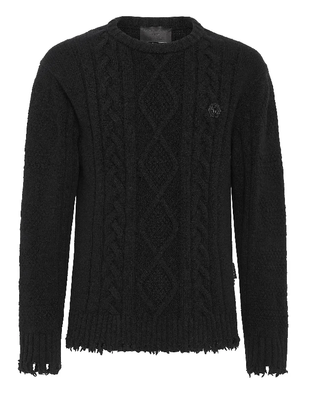 Slim Fit Men's Long - Sleeve Cotton - Linen Blend Sweater in Beige for a Summer Casual LookLambswool Pullover Round Neck LS Skull&Bones