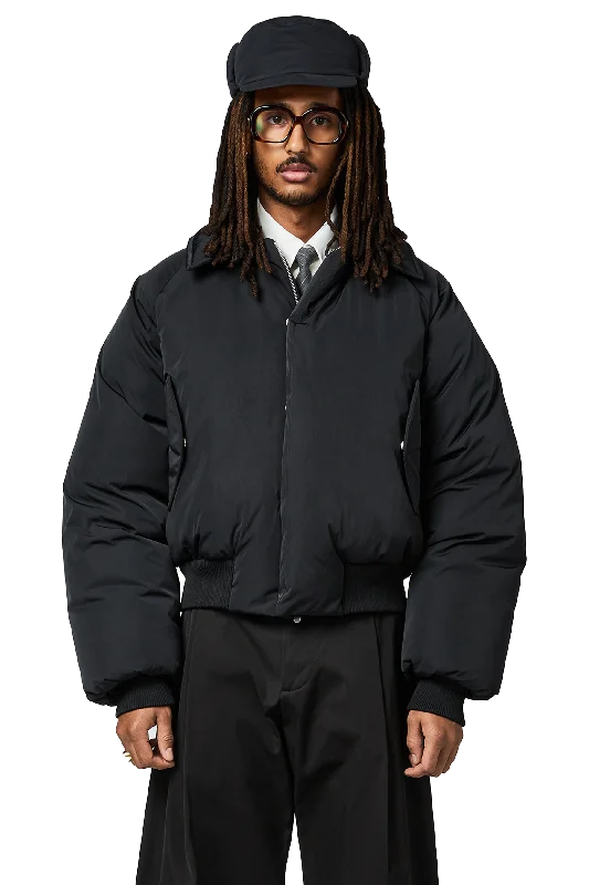 Men coats with a zip - out lining for easy cleaning and versatilityNylon Aero Coat in Night