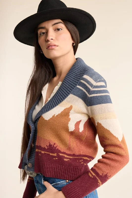 Lightweight men coats made of breathable fabric for spring and autumnWestern Scenic Cardigan