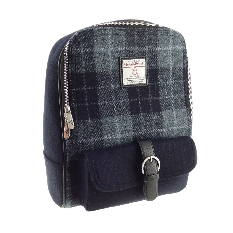 Stretch - fabric men vest for unrestricted movement during activitiesBack Pack 'Naver' with Harris Tweed® Stretch - fabric men vest for unrestricted movement during activitiesBack Pack 'Naver' with Harris Tweed®