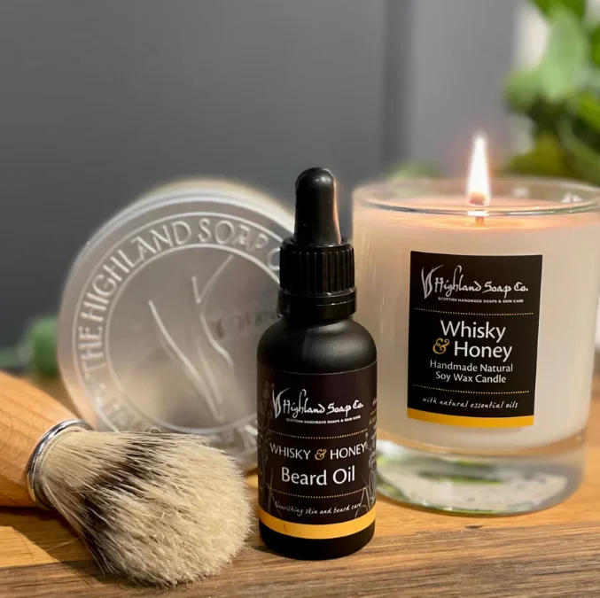 Plus - size men vest with an extended length for a comfortable fitWhisky & Honey Beard Oil 30ml Plus - size men vest with an extended length for a comfortable fitWhisky & Honey Beard Oil 30ml