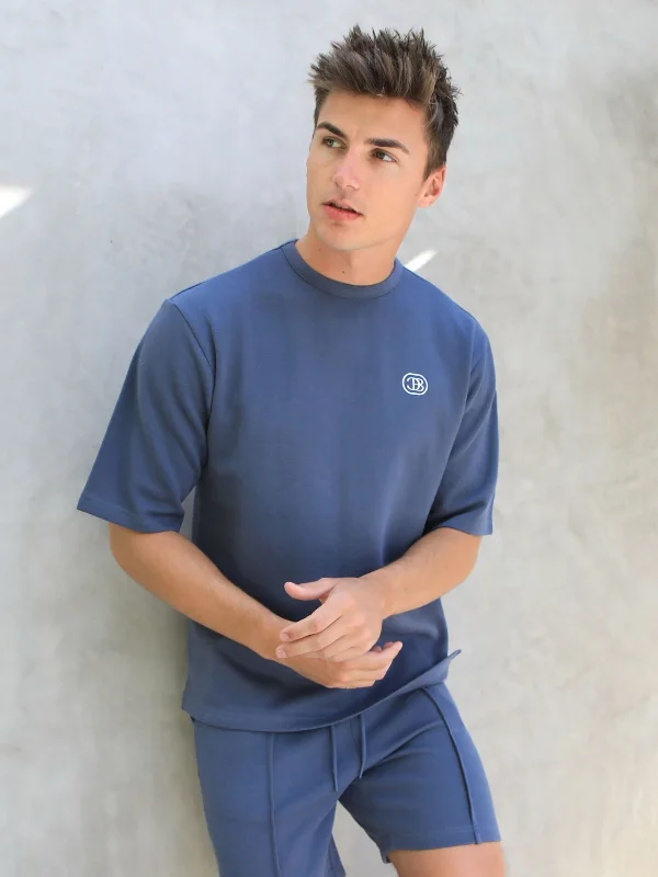 Men's polo t - shirts with a contrast collar for a preppy lookIcon Oversized T-Shirt - Navy