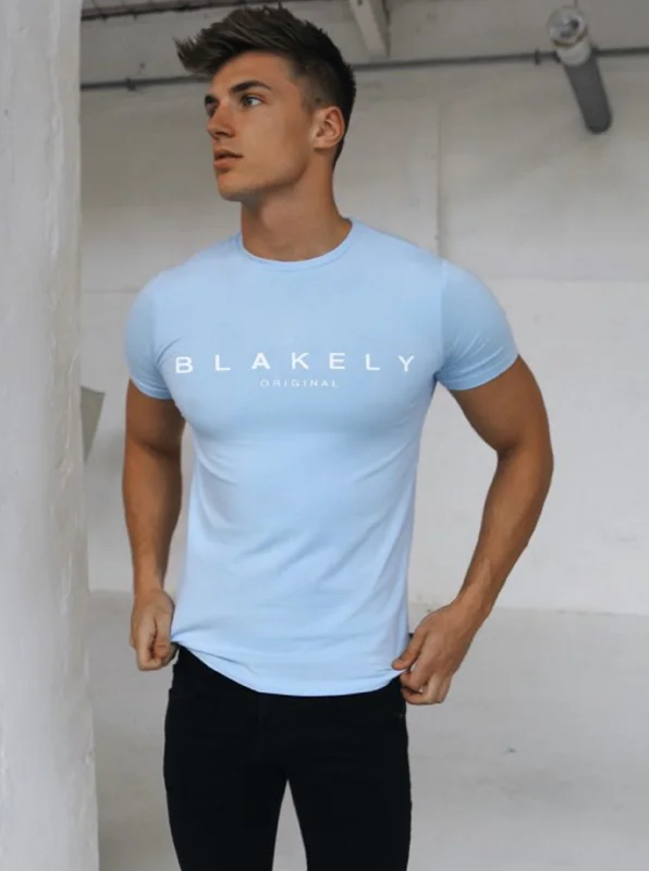 Men's long - sleeve henley t - shirts with button - down placketsOcean T-Shirt - Light Blue