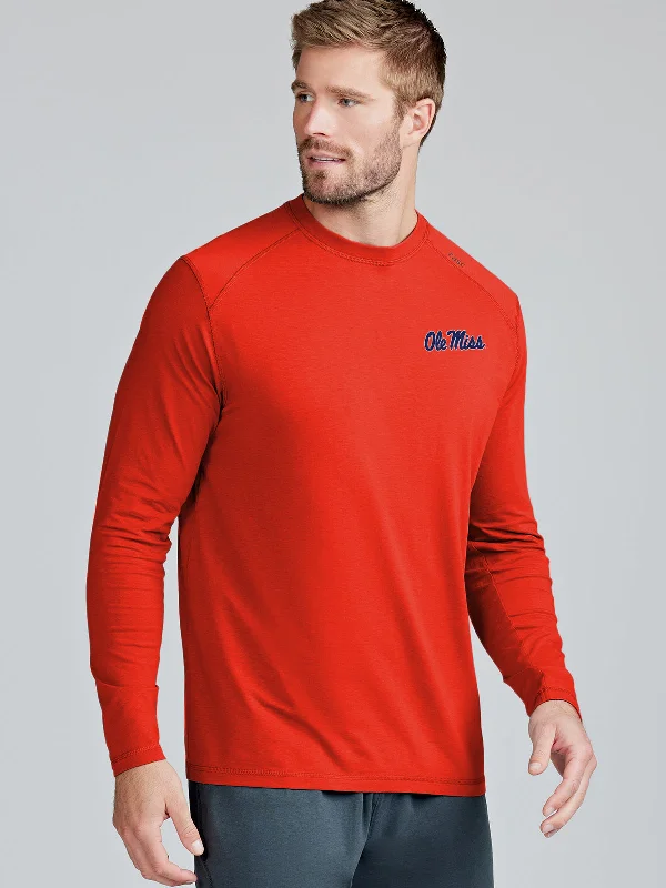 Men's oversized long sleeve graphic tees for a trendy streetwear lookCarrollton Long Sleeve Fitness T-Shirt - Ole Miss Men's oversized long sleeve graphic tees for a trendy streetwear lookCarrollton Long Sleeve Fitness T-Shirt - Ole Miss