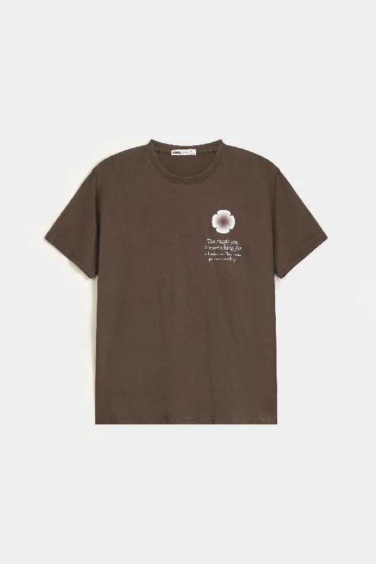 Men's mock - neck t - shirts with a modern and sleek styleSlogan T-Shirt