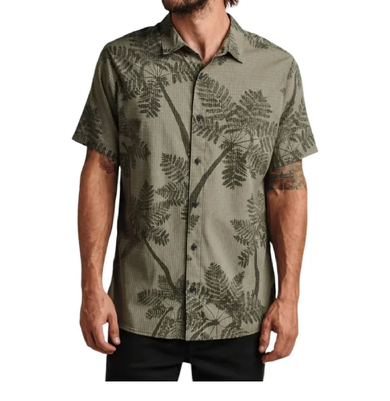 Men's tie - dye t - shirts with a bohemian styleBless Up Mechanical Stretch Shirt In Light Army