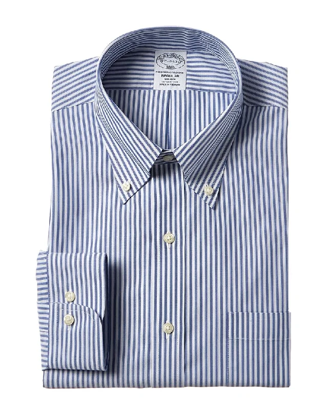 Men's polo t - shirts with a contrast collar for a preppy lookBrooks Brothers Regular Dress Shirt