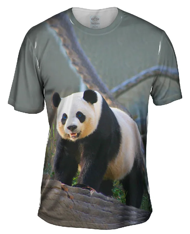 Men's plus - size pocket t - shirts with a classic lookPanda On Patrol