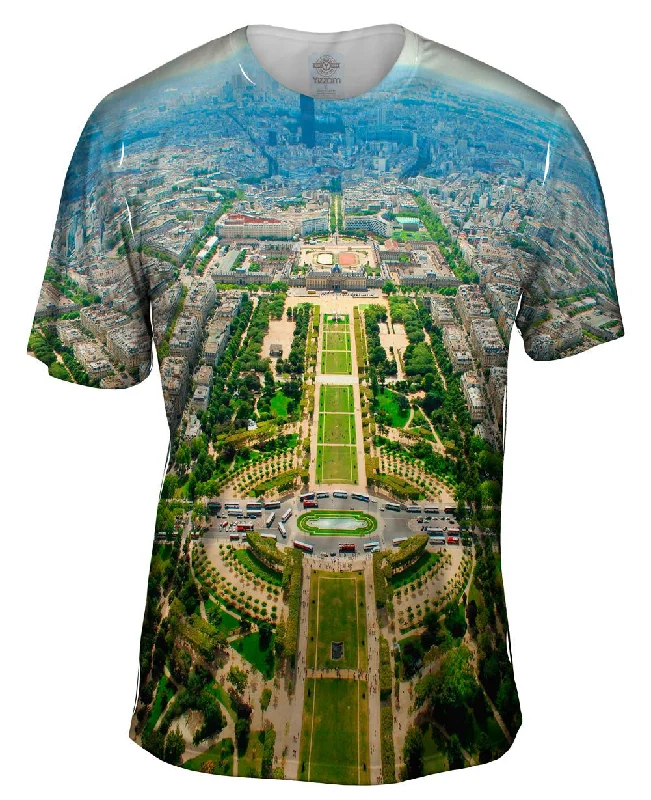 Men's polo t - shirts with a contrast collar for a preppy lookParis Center