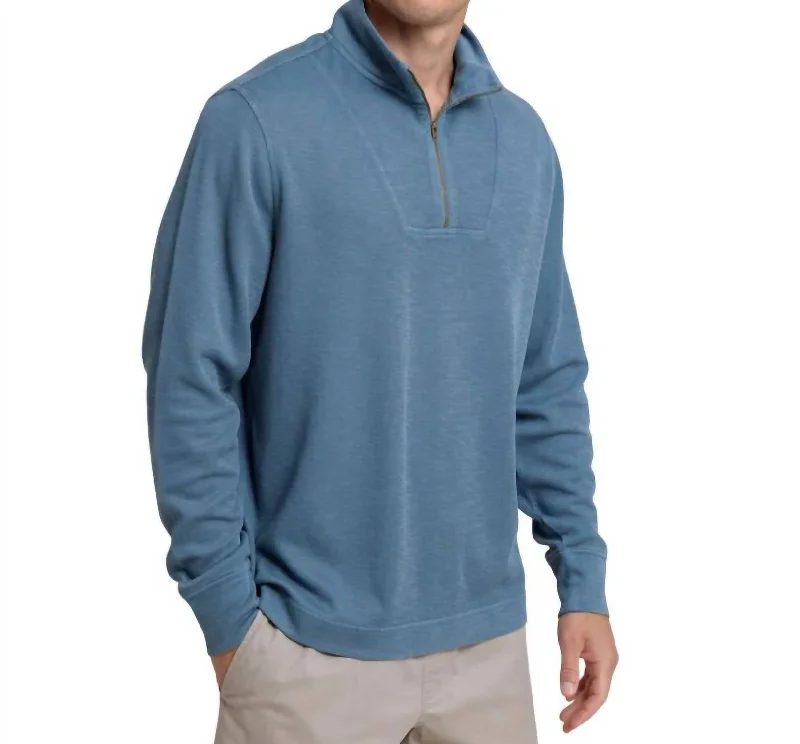 Men's lightweight performance t - shirts for running marathonsQuarter Zip Top In 2136 Sea Blue