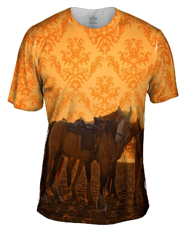 Men's polo t - shirts with a contrast collar for a preppy lookSand Horse
