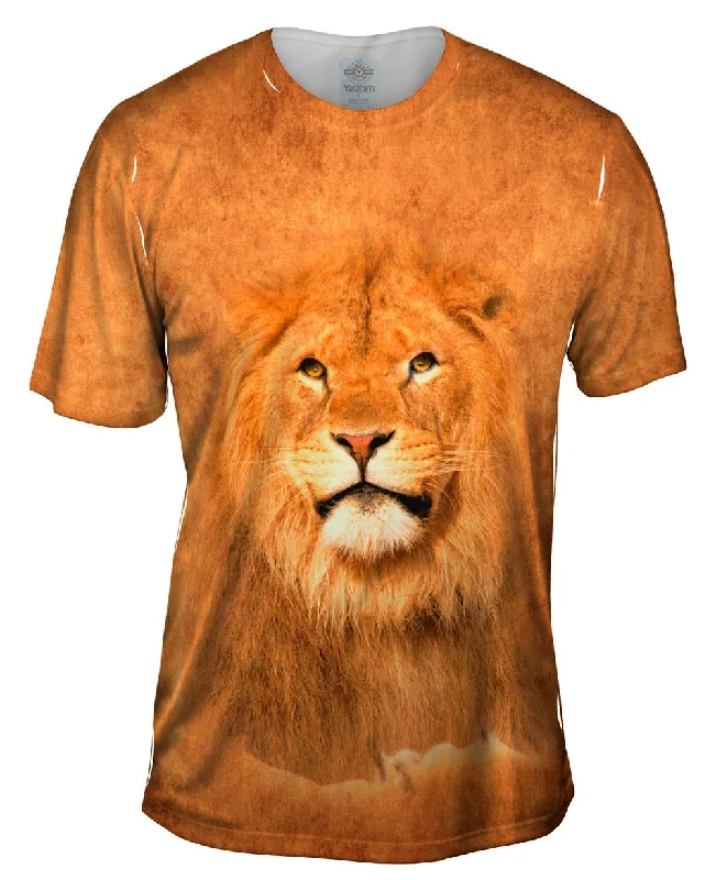 Men's thermal t - shirts with a high - neck design for cold weatherSerious Lion Pose