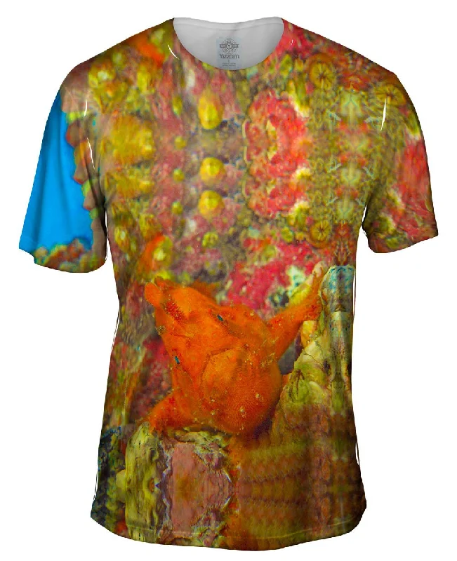 Men's UV - protection t - shirts for outdoor activities in the sunStrike The Pose Underwater