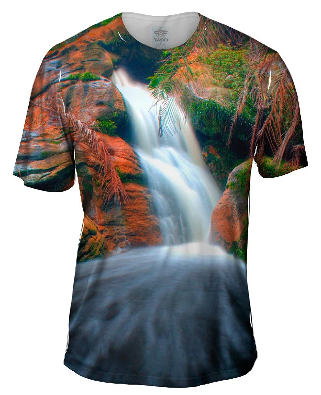 Men's organic cotton crew - neck t - shirts for everyday comfortTajor Waterfall