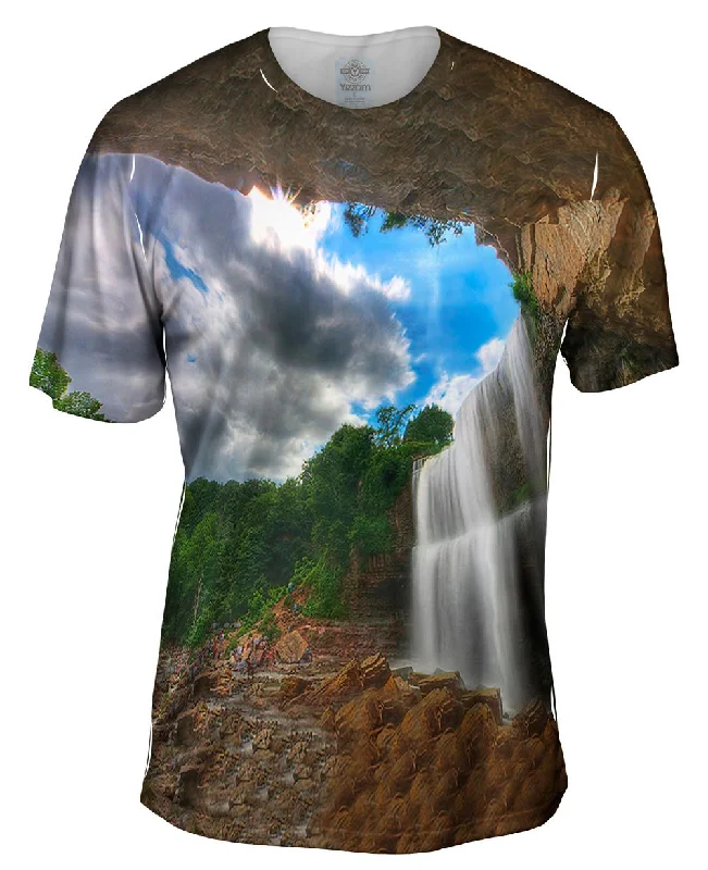 Men's plus - size pocket t - shirts with a classic lookThe Waterfalls