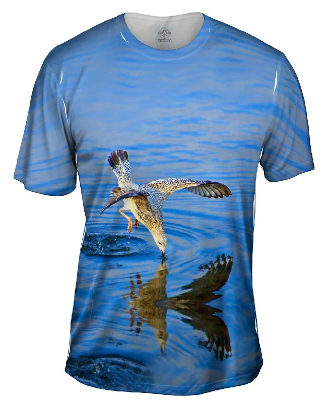 Men's button - front t - shirts with a unique artistic printThink I Got Something Seagull