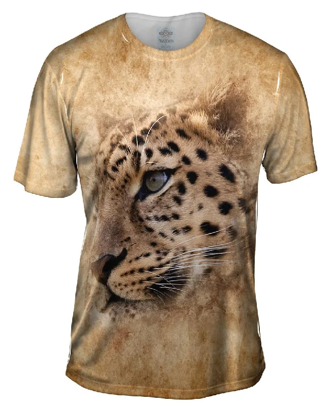 Men's antimicrobial t - shirts for odor - free freshness during travelThinking Leopard Face