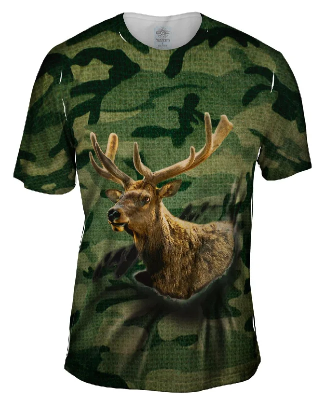 Men's antimicrobial t - shirts for odor - free freshness during travelTorn Green Elk