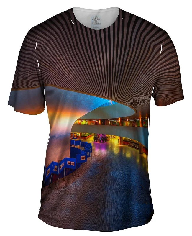 Men's lightweight performance t - shirts for running marathonsToronto City Hall